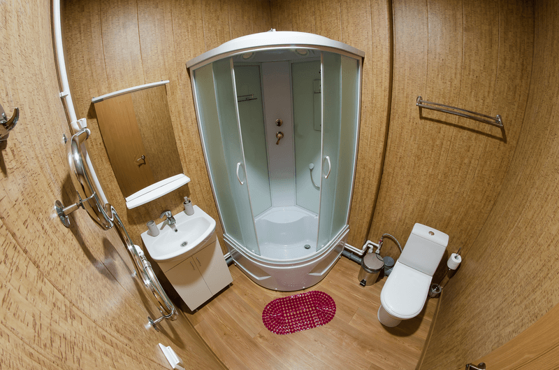 Interior of the 19 m² triple room